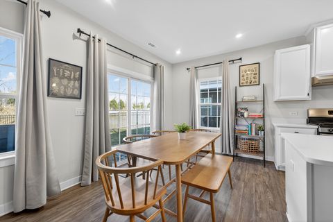 Tiny photo for 3656 Reddington Circle, Elgin, IL 60124 (MLS # 12570609)