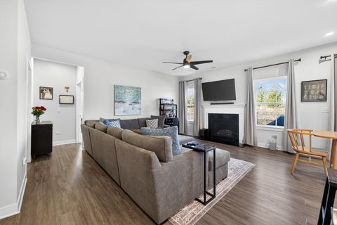 Tiny photo for 3656 Reddington Circle, Elgin, IL 60124 (MLS # 12570609)