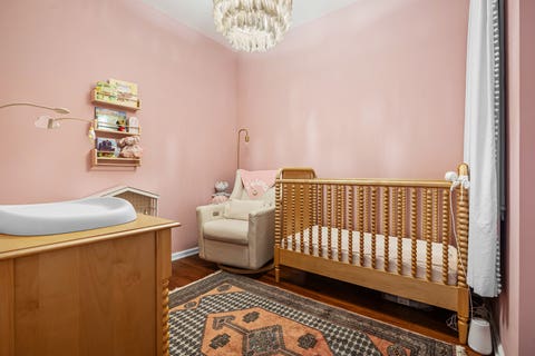 Tiny photo for 1109 W Belmont Avenue #4, Chicago, IL 60657 (MLS # 12741051)