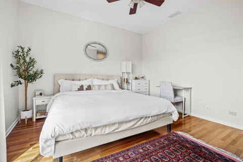 Tiny photo for 1109 W Belmont Avenue #4, Chicago, IL 60657 (MLS # 12741051)
