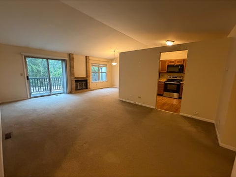 Tiny photo for 148 W Golf Road #E, Libertyville, IL 60048 (MLS # 12750639)