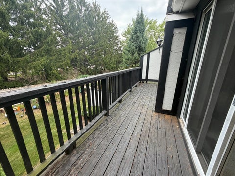 Tiny photo for 148 W Golf Road #E, Libertyville, IL 60048 (MLS # 12750639)
