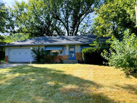 Photo of 8420 Bobolink Drive, Machesney Park, IL 61115 (MLS # 12485214)