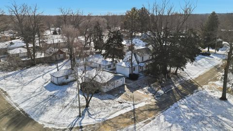 Tiny photo for 7913 S Oak Street, Dixon, IL 61021 (MLS # 12551349)