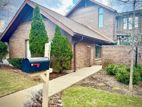 1210 Hawthorne Lane Hinsdale IL 60521