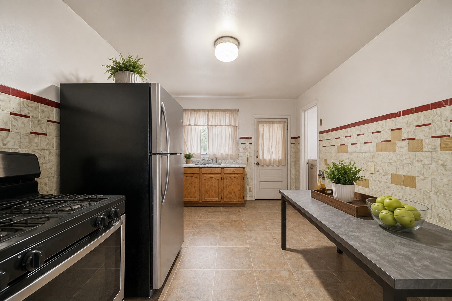 11612 S Lafayette Avenue