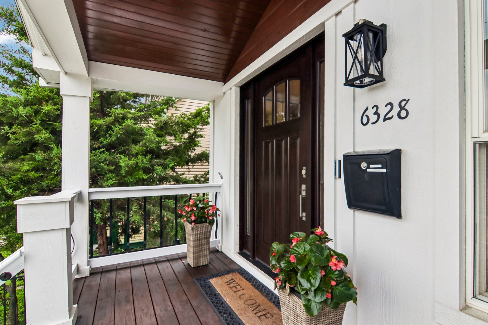 6328 W Addison Street - Photo 4