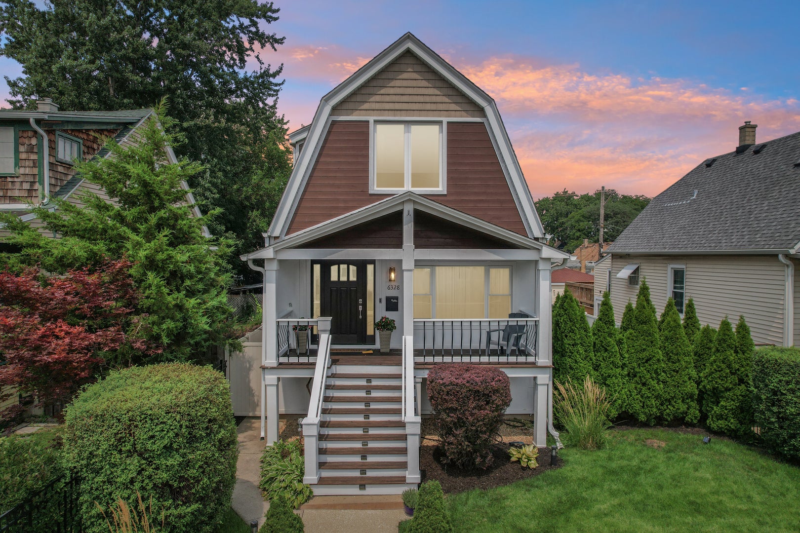 6328 W Addison Street - Photo 2