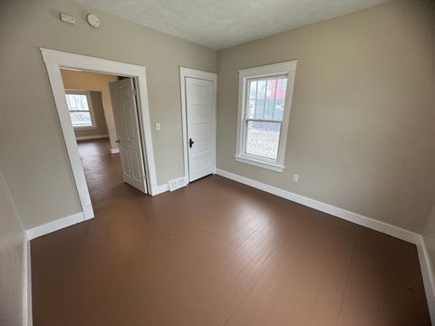 Tiny photo for 1212 Glenhurst Court, Rock Island, IL 61201 (MLS # 12622818)