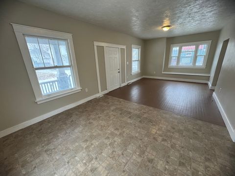 Tiny photo for 1212 Glenhurst Court, Rock Island, IL 61201 (MLS # 12622818)