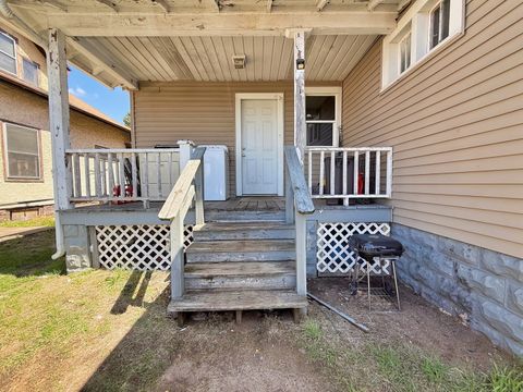 Tiny photo for 1212 Glenhurst Court, Rock Island, IL 61201 (MLS # 12622818)