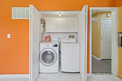 Tiny photo for 820 N Dexter Lane, Hoffman Estates, IL 60169 (MLS # 12767174)