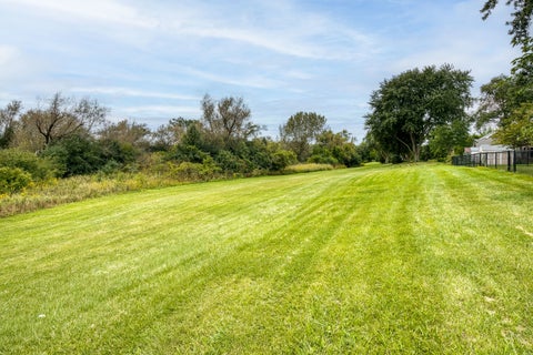 Tiny photo for 820 N Dexter Lane, Hoffman Estates, IL 60169 (MLS # 12767174)