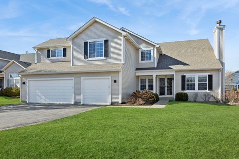 Photo of 1480 Tudor Drive, Mundelein, IL 60060 (MLS # 12451696)