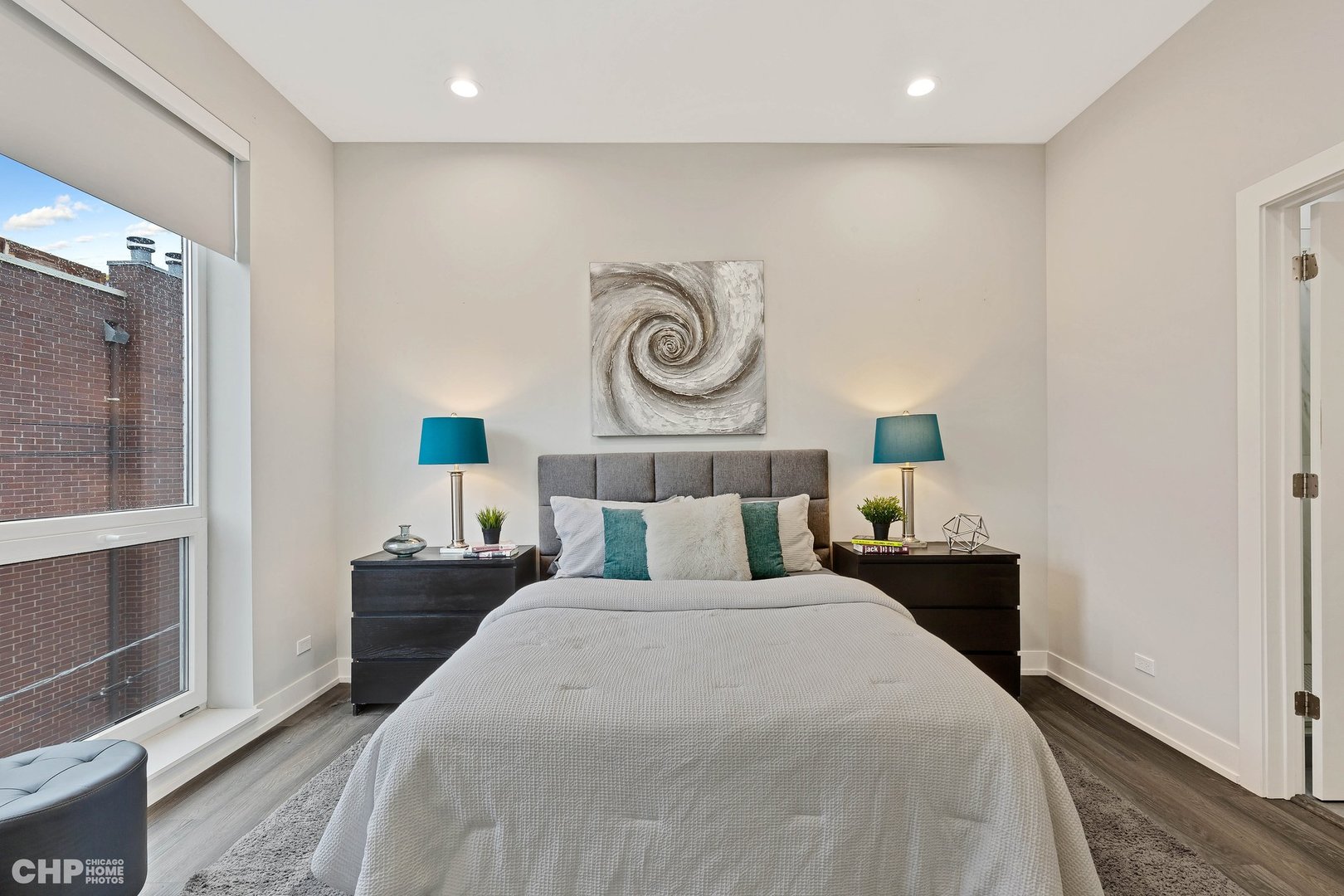 2443 N Western Avenue 205