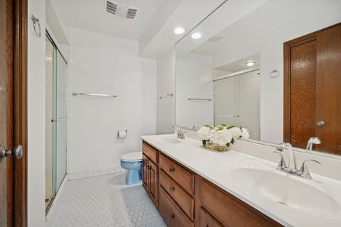 Tiny photo for 6400 N Cicero Avenue #315, Lincolnwood, IL 60712 (MLS # 12550646)