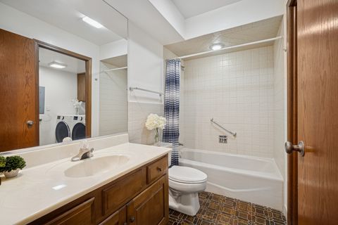 Tiny photo for 6400 N Cicero Avenue #315, Lincolnwood, IL 60712 (MLS # 12550646)