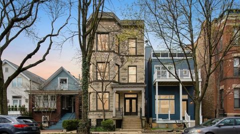 3042 N Clifton Avenue 3 Chicago IL 60657