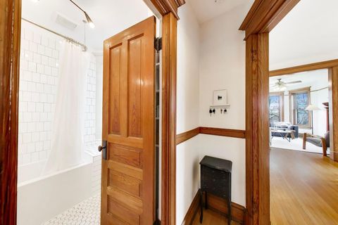 Tiny photo for 3042 N Clifton Avenue #3, Chicago, IL 60657 (MLS # 12617648)