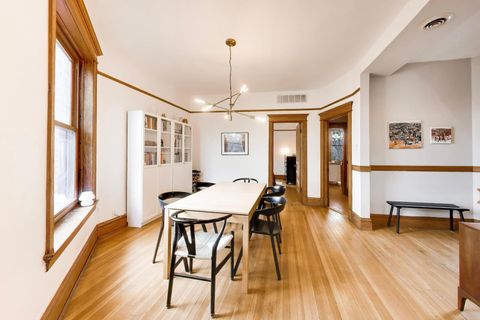 Tiny photo for 3042 N Clifton Avenue #3, Chicago, IL 60657 (MLS # 12617648)