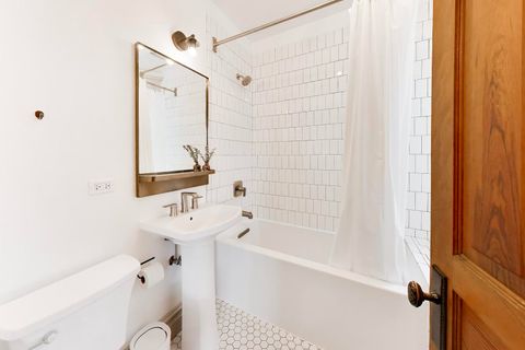 Tiny photo for 3042 N Clifton Avenue #3, Chicago, IL 60657 (MLS # 12617648)