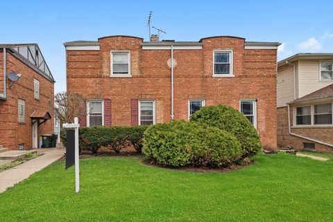 Tiny photo for 429 Geneva Avenue, Bellwood, IL 60104 (MLS # 12517526)