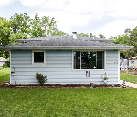 Tiny photo for 1021 Otis Avenue, Rockdale, IL 60436 (MLS # 12414341)