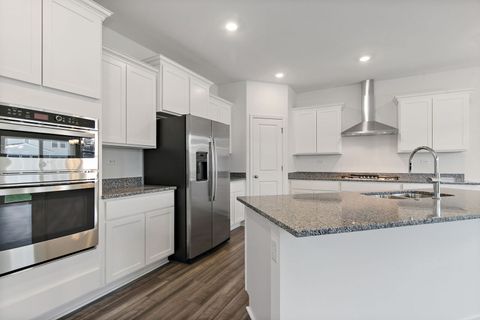 Tiny photo for 32069 Savannah Drive, Lakemoor, IL 60051 (MLS # 12506642)