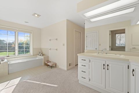 Tiny photo for 2016 Midwest club Parkway, Oak Brook, IL 60523 (MLS # 12580227)