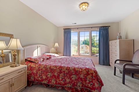 Tiny photo for 2016 Midwest club Parkway, Oak Brook, IL 60523 (MLS # 12580227)