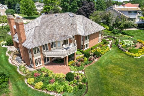 Tiny photo for 2016 Midwest club Parkway, Oak Brook, IL 60523 (MLS # 12580227)