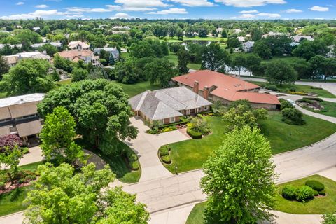 Tiny photo for 2016 Midwest club Parkway, Oak Brook, IL 60523 (MLS # 12580227)