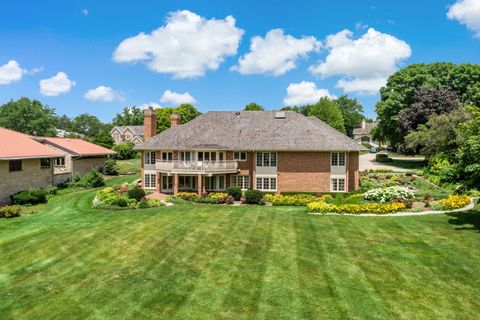 Tiny photo for 2016 Midwest club Parkway, Oak Brook, IL 60523 (MLS # 12580227)