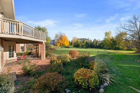 Tiny photo for 2016 Midwest club Parkway, Oak Brook, IL 60523 (MLS # 12580227)