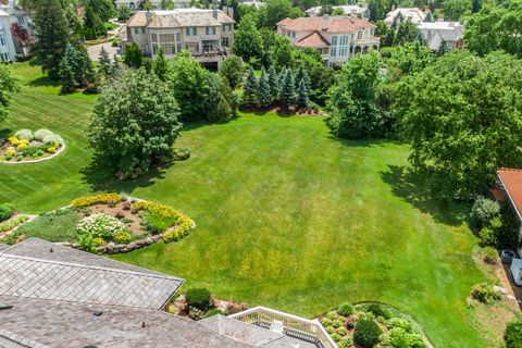 Tiny photo for 2016 Midwest club Parkway, Oak Brook, IL 60523 (MLS # 12580227)