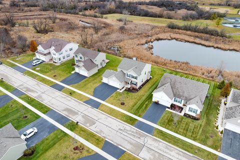 Tiny photo for 361 Fieldstone Drive, Woodstock, IL 60098 (MLS # 12520448)