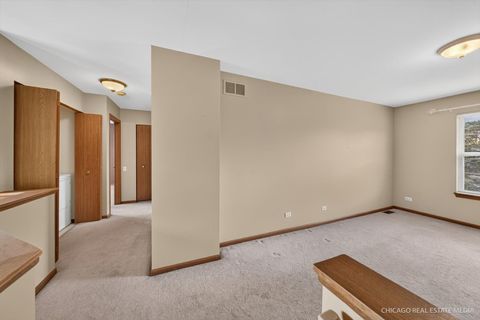 Tiny photo for 738 Silk Oak Lane, Crystal Lake, IL 60014 (MLS # 12682665)