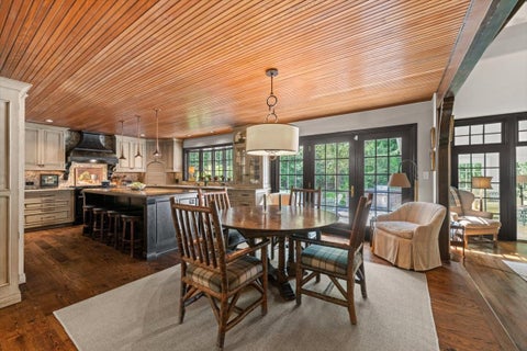 Tiny photo for 3 Old Hunt Road, Northfield, IL 60093 (MLS # 12734478)