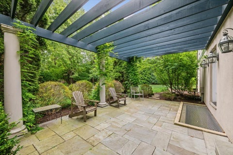 Tiny photo for 3 Old Hunt Road, Northfield, IL 60093 (MLS # 12734478)