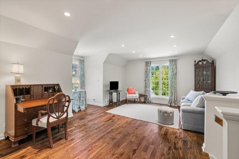 Tiny photo for 3 Old Hunt Road, Northfield, IL 60093 (MLS # 12734478)