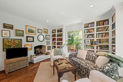 Tiny photo for 3 Old Hunt Road, Northfield, IL 60093 (MLS # 12734478)