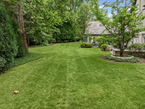 Tiny photo for 3 Old Hunt Road, Northfield, IL 60093 (MLS # 12734478)