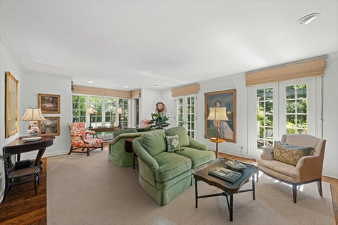 Tiny photo for 3 Old Hunt Road, Northfield, IL 60093 (MLS # 12734478)