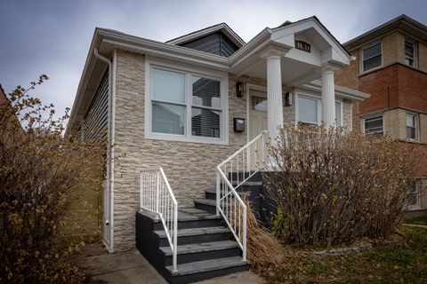 Tiny photo for 6614 W Belmont Avenue, Chicago, IL 60634 (MLS # 12524469)