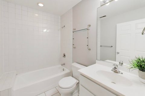 Tiny photo for 2629 N ASHLAND Avenue #1B, Chicago, IL 60614 (MLS # 12584438)