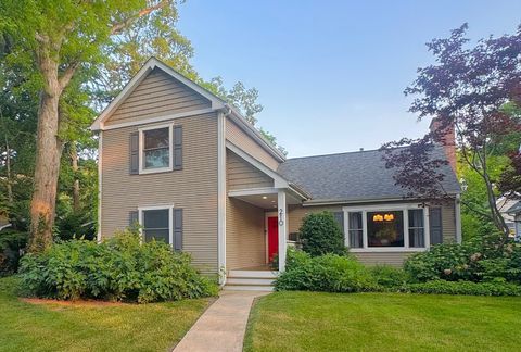 210 Woodward Avenue, Geneva, IL 60134 - #: 12642170