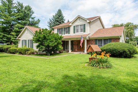 2102 W Hunters Lane Spring Grove IL 60081