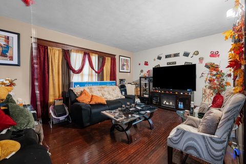 Tiny photo for 1323 17TH Street, Rock Island, IL 61201 (MLS # 12585106)