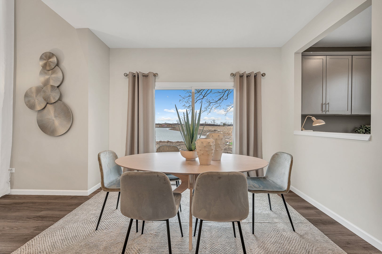 292 Teerling Court