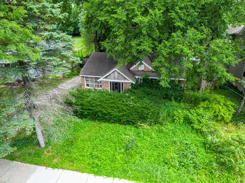 Photo of 509 N Washington Street, Westmont, IL 60559 (MLS # 12714485)